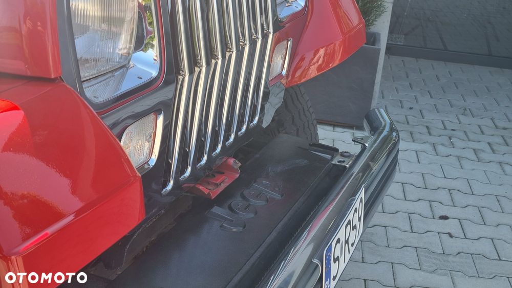 Jeep Wrangler 4.0 Automatik Sahara - 12