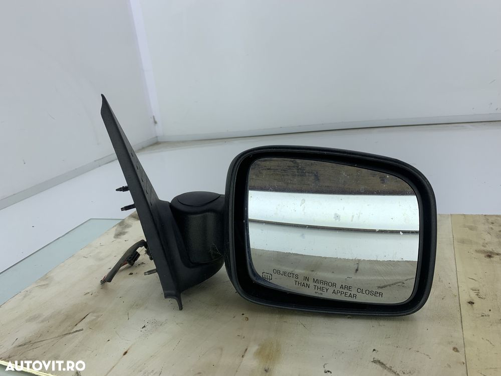 Dezmembrez Oglinda dreapta de pe Jeep Cherokee KJ 2001-2008 - 1