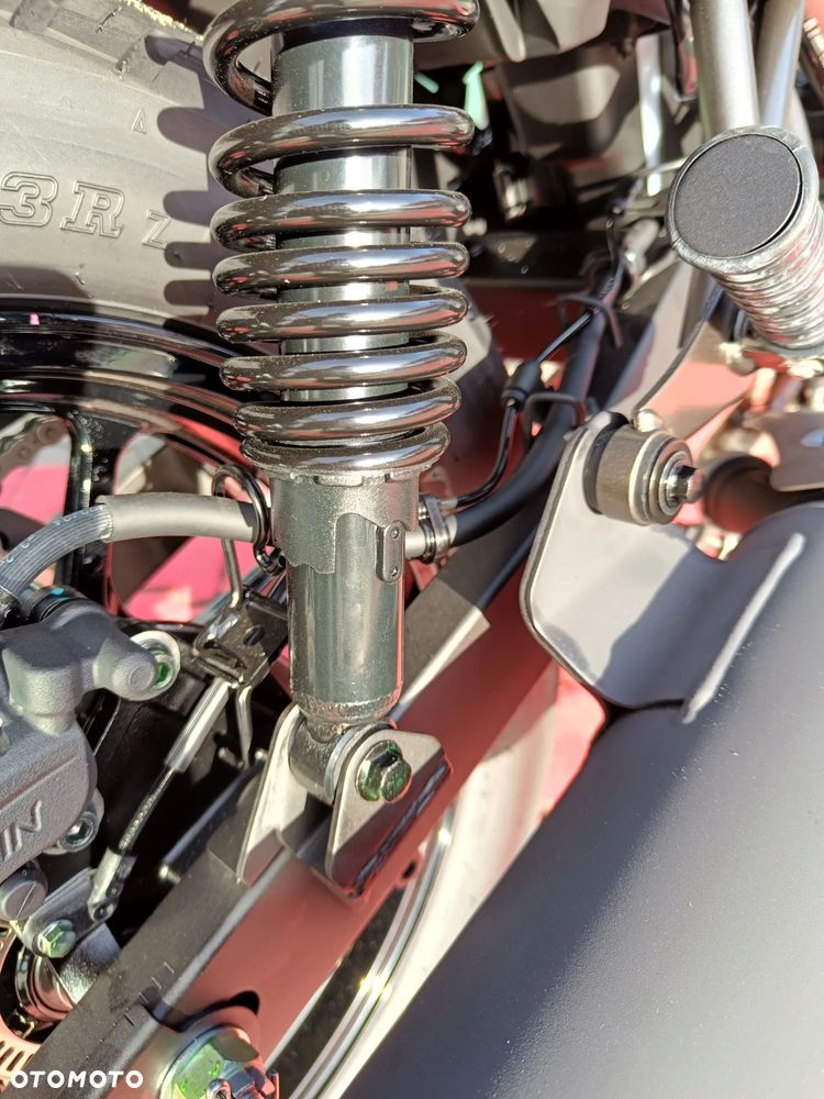 Kawasaki Eliminator 500 - 16