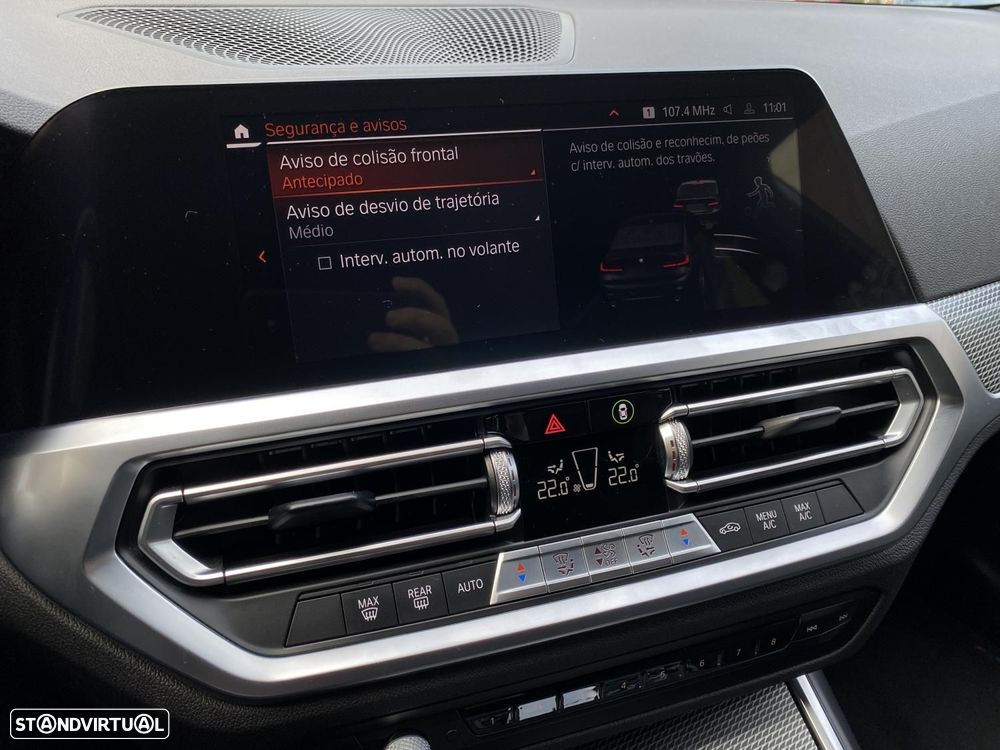 BMW 330 e Pack M Auto - 26