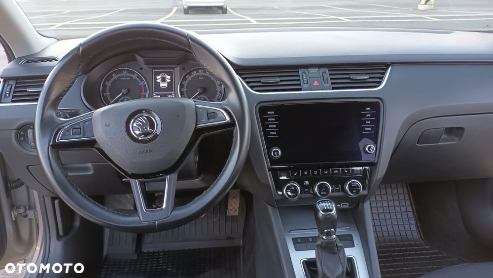Skoda Octavia 1.5 TSI ACT Ambition - 6