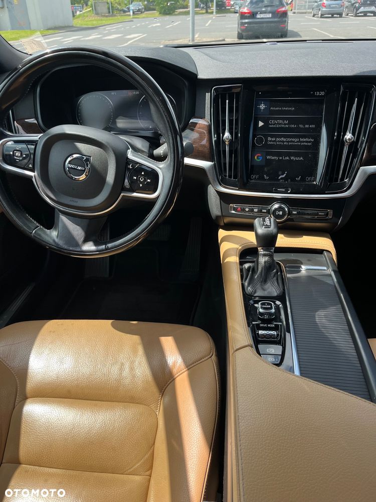 Volvo S90 D4 Momentum - 13