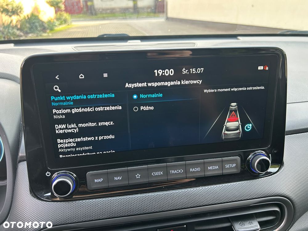 Hyundai Kona 1.6 CRDi DCT Premium - 24