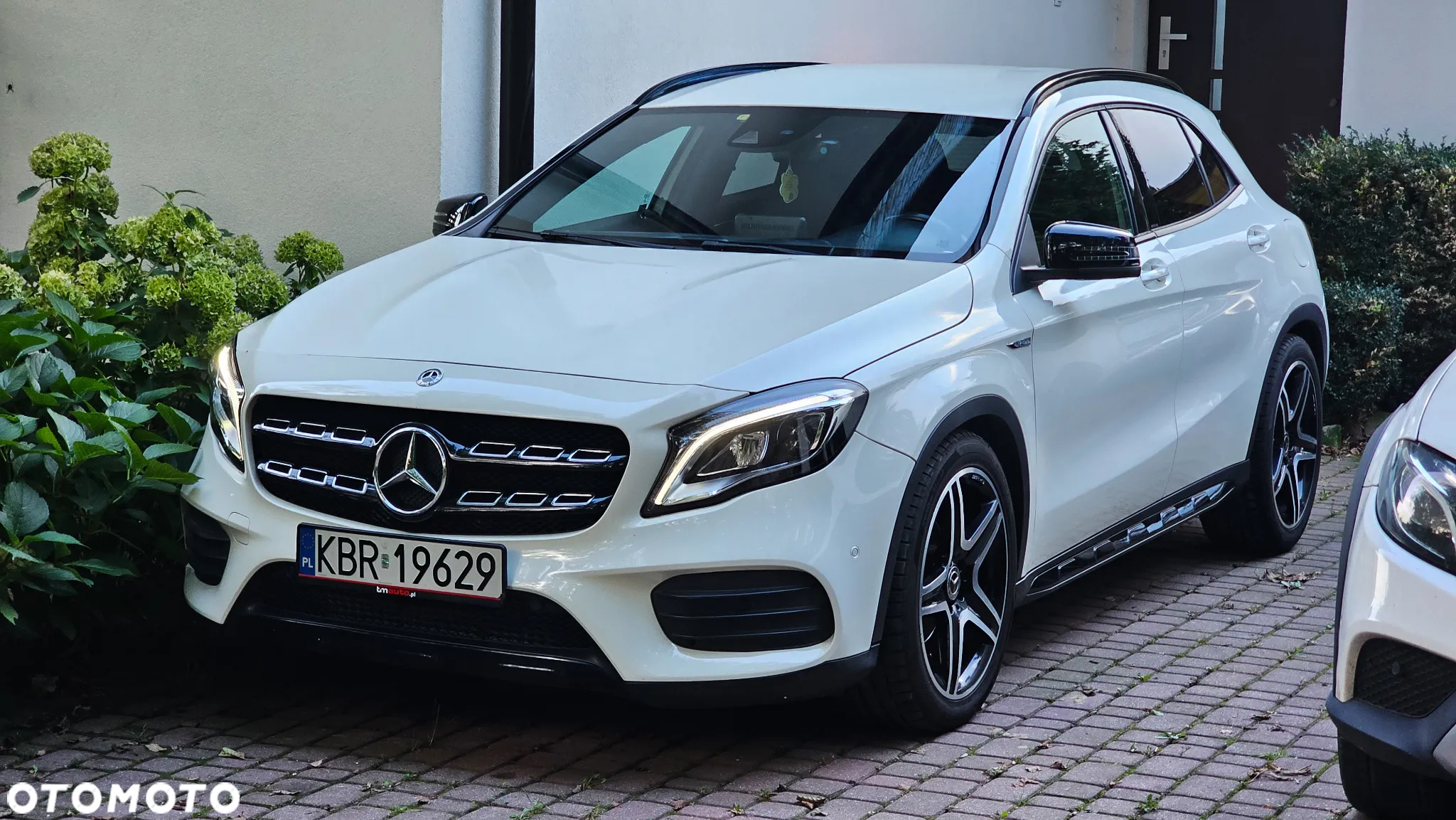 Mercedes-Benz GLA 200 d 7G-DCT AMG Line - 28