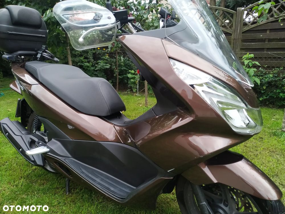 Honda PCX - 10
