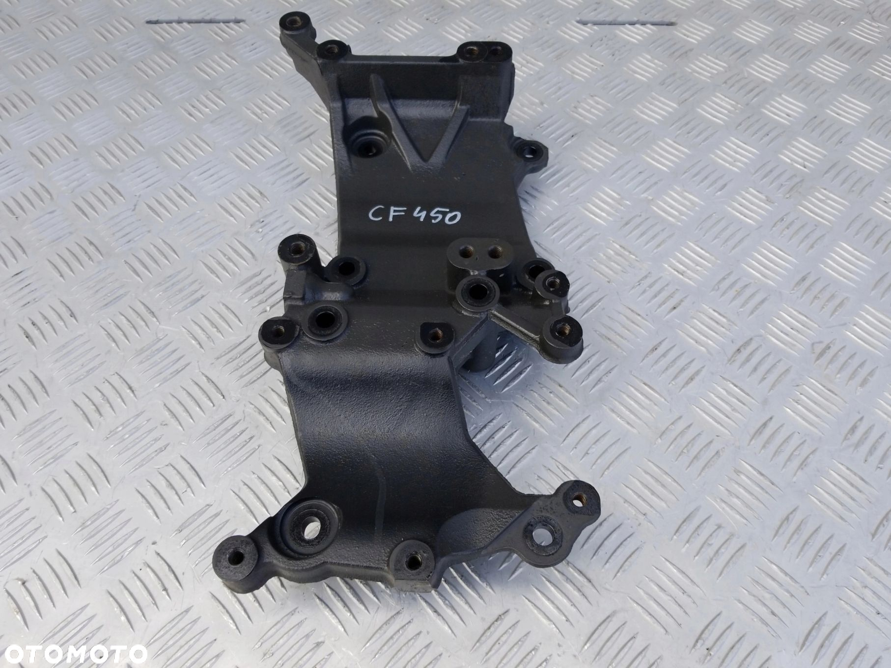WSPORNIK ALTERNATORA DAF CF 450 XF 106 MX XF11 EUR - 2