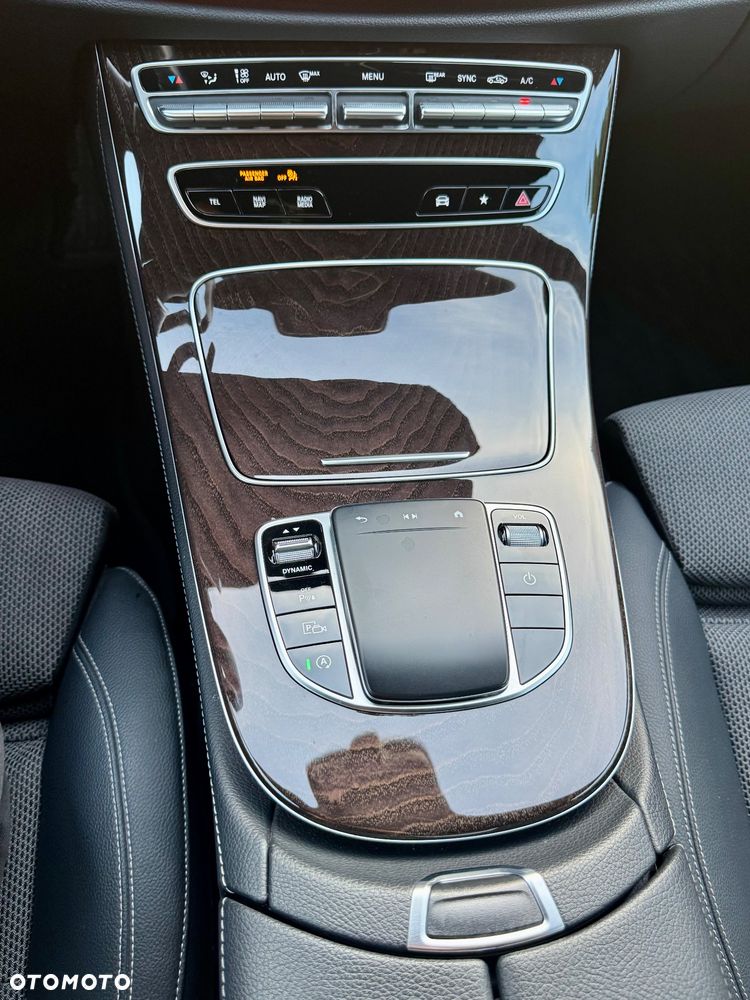 Mercedes-Benz Klasa E 200 d Avantgarde - 25