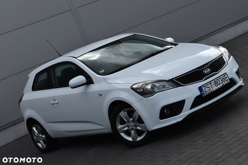 Kia Ceed 1.4 Comfort - 21