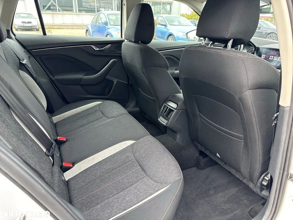 Skoda Scala 1.0 TSI DSG Style - 14