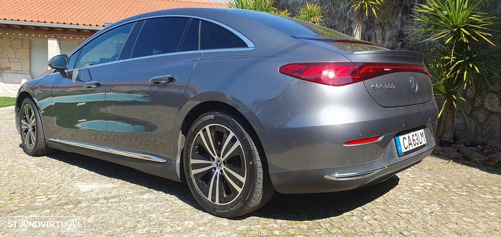 Mercedes-Benz EQE 300 Edition Electric Art - 23