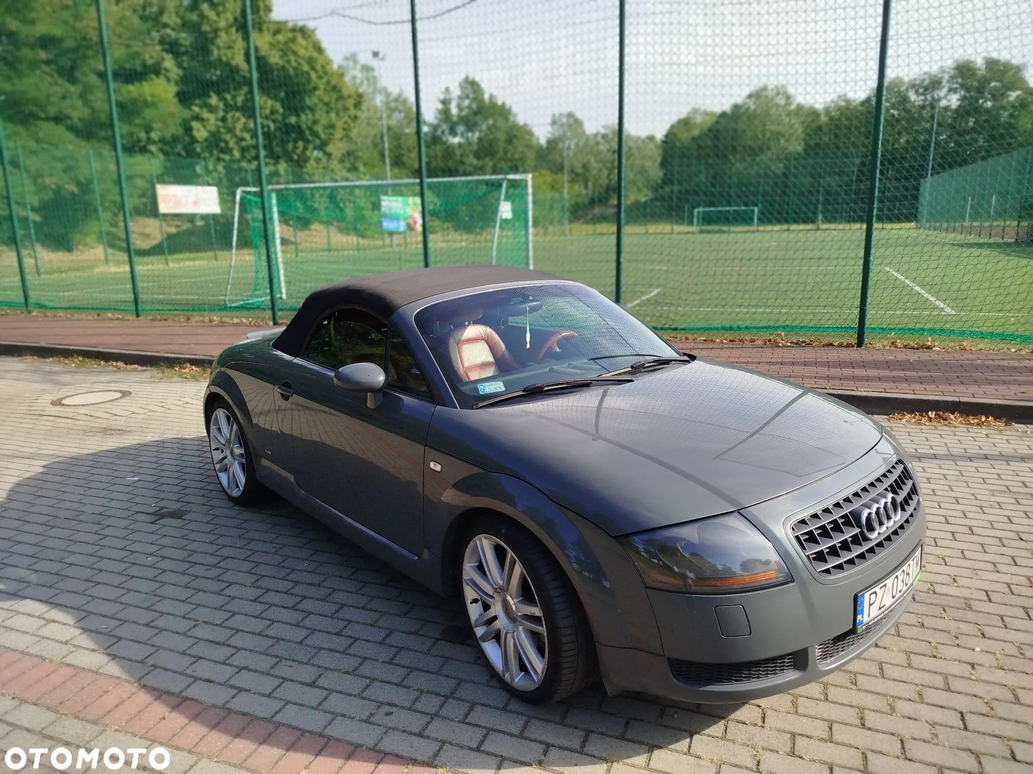 Audi TT Roadster 1.8T - 15