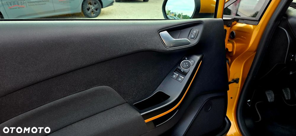 Ford Fiesta - 18