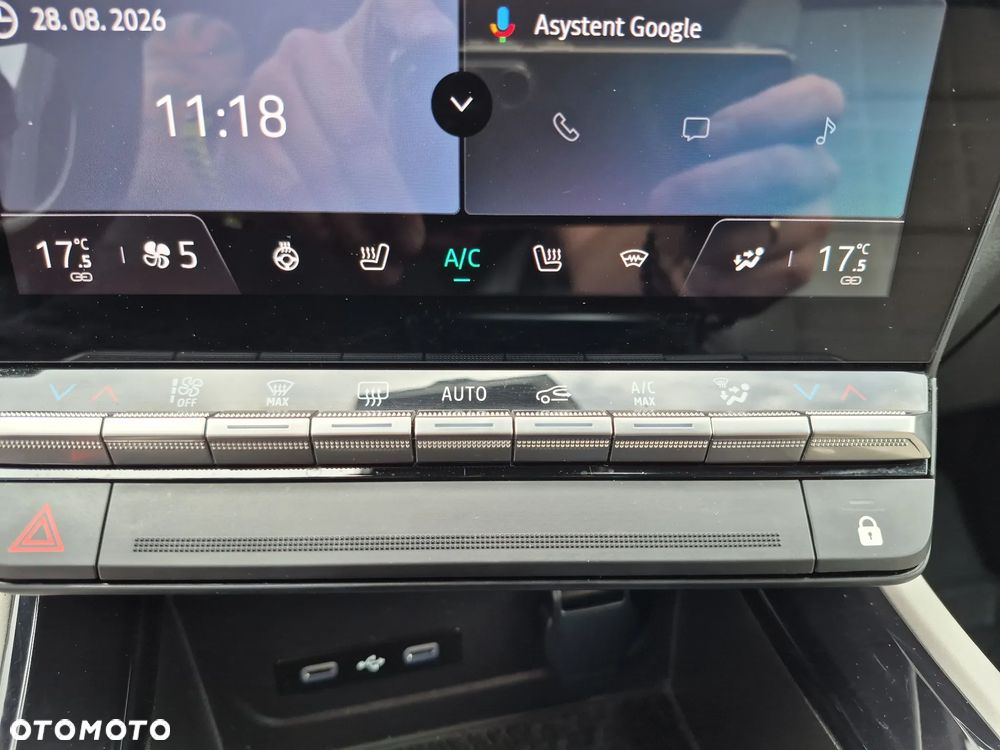 Renault Espace 1.2 E-Tech Full Hybrid 200 Iconic MMT 5os - 23