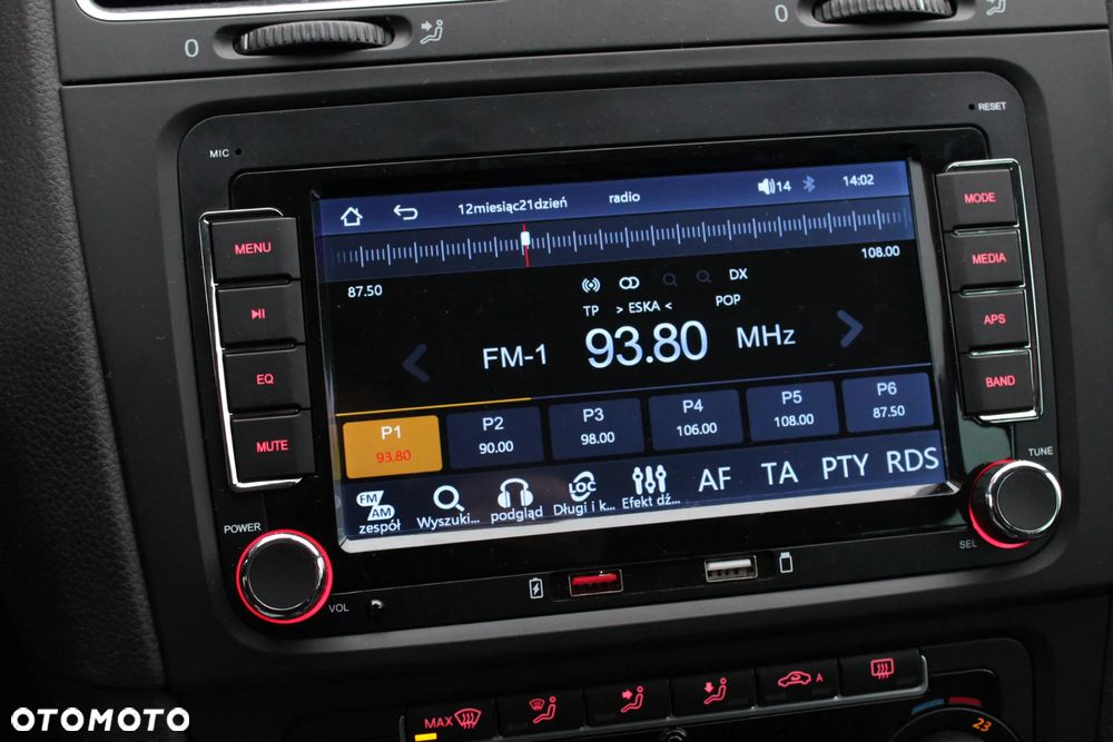Volkswagen Golf 1.2 TSI BlueMotion Technology MATCH - 21