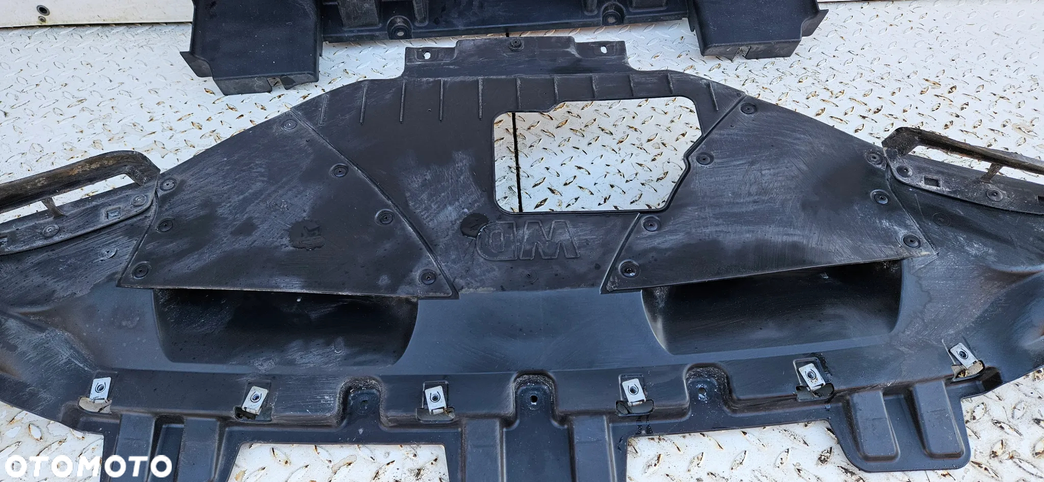 Dodge Durango III LIFT 2021-2025 RT GT Dolna osłona pod silnika Pokrywa dolna 68308842AE Dolot powietrza Kierownica powietrza - 8