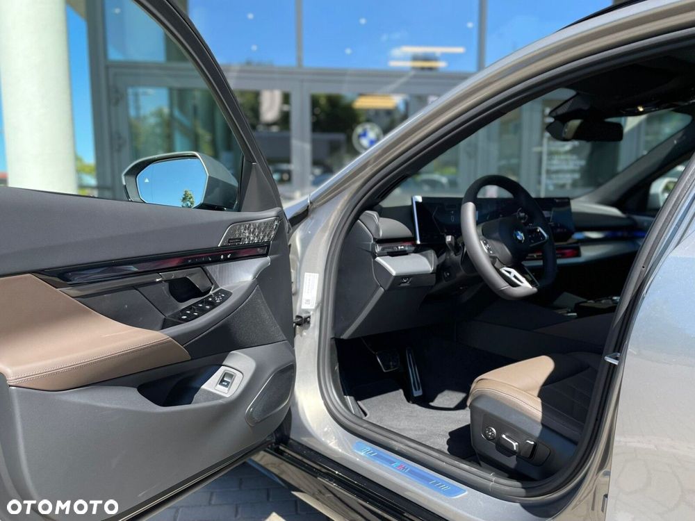 BMW Seria 5 - 15