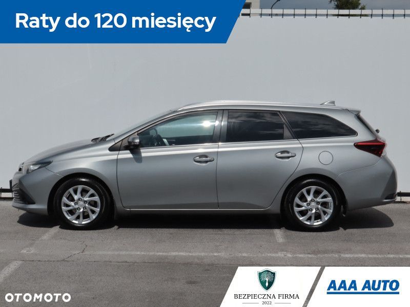Toyota Auris - 4