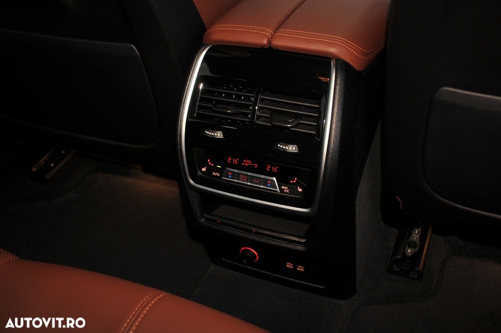 BMW X5 2024 — imagine 38