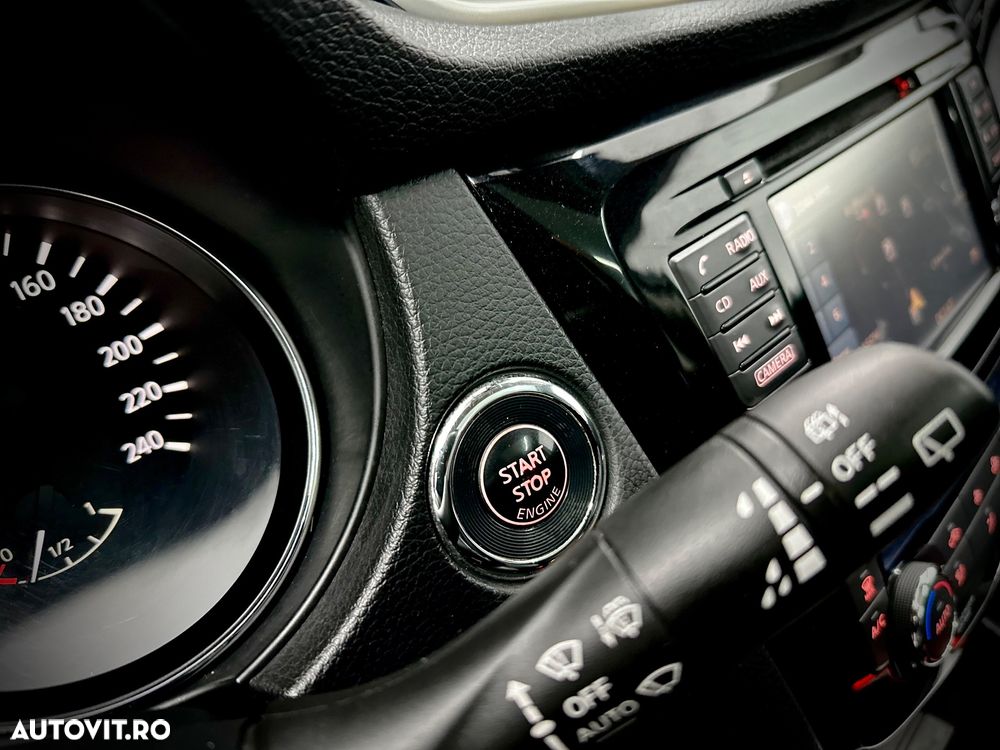 Nissan Qashqai 1.6 DCI 4 x 4 DPF tekna - 26