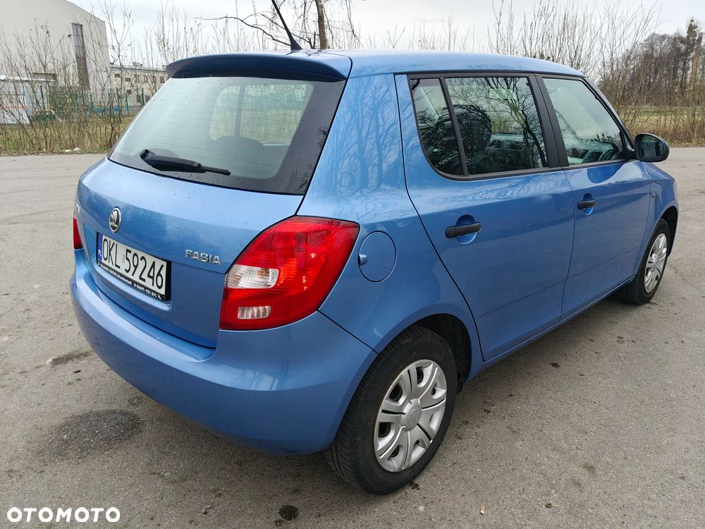 Skoda Fabia 1.2 HTP Active - 3