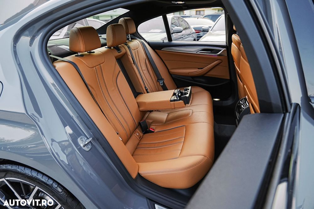 BMW Seria 5 545e xDrive Aut. M Sport Edition - 19