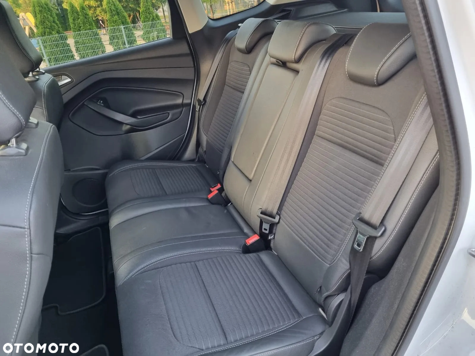 Ford Kuga - 15