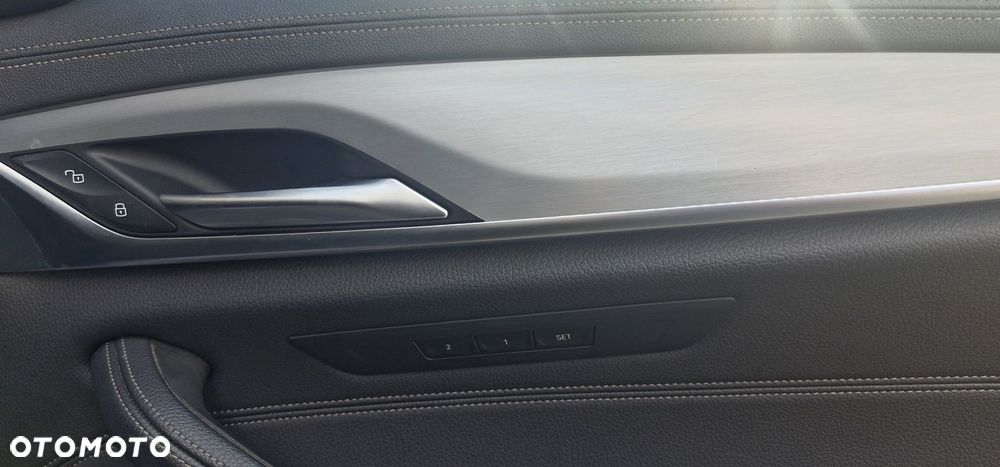 BMW Seria 5 520d xDrive Luxury Line - 8
