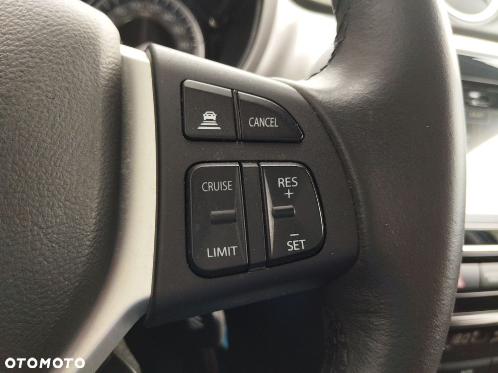 Suzuki Vitara 1.4 Boosterjet SHVS Premium 4WD - 23