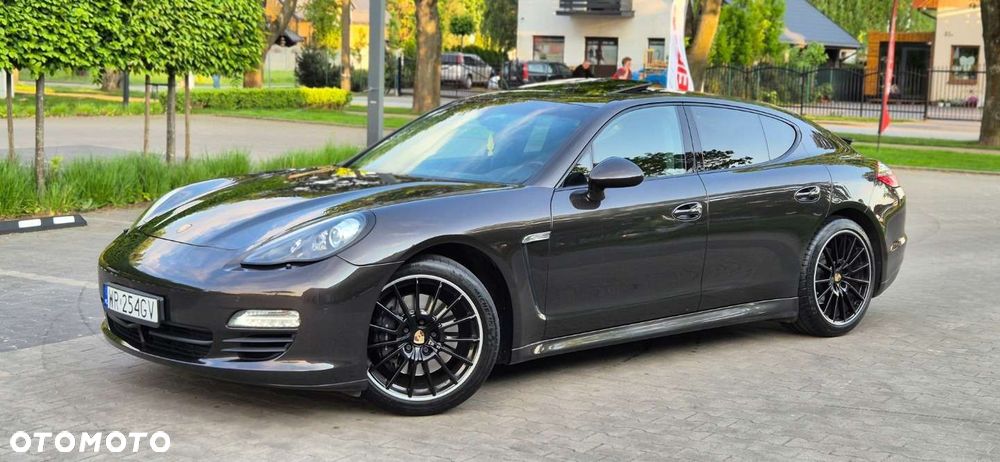 Porsche Panamera Diesel Platinum Edition - 32