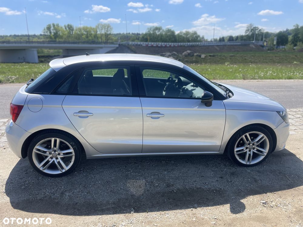 Audi A1 Sportback 1.6 TDI Ambition S tronic - 16