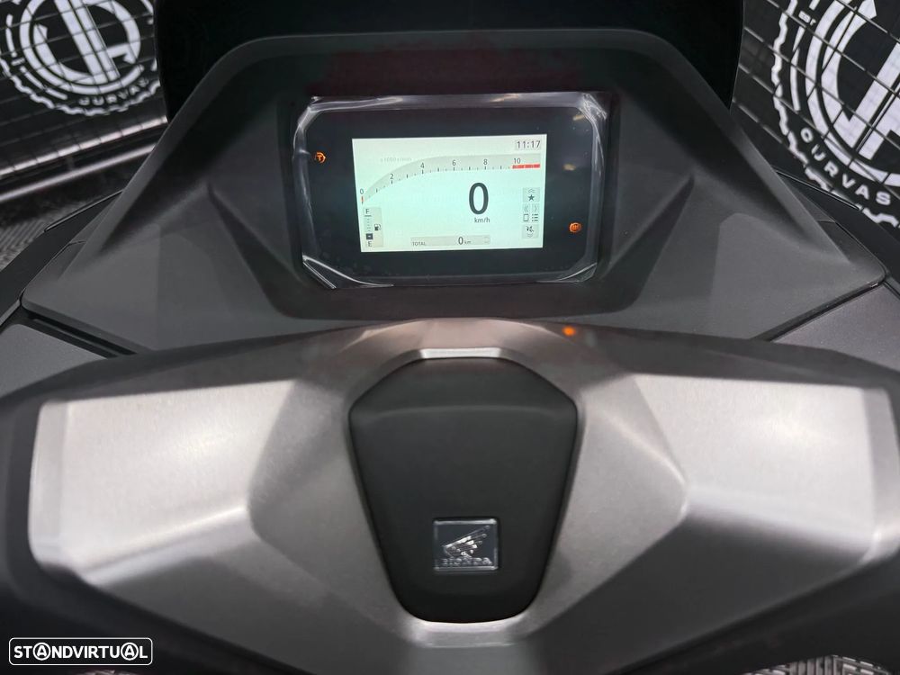 Honda PCX125 DX 2025 (OFERTA HONDA PLUS) - 4