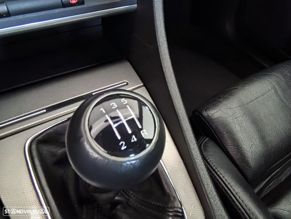 Audi A4 1.9 TDI m5 Sport - 23