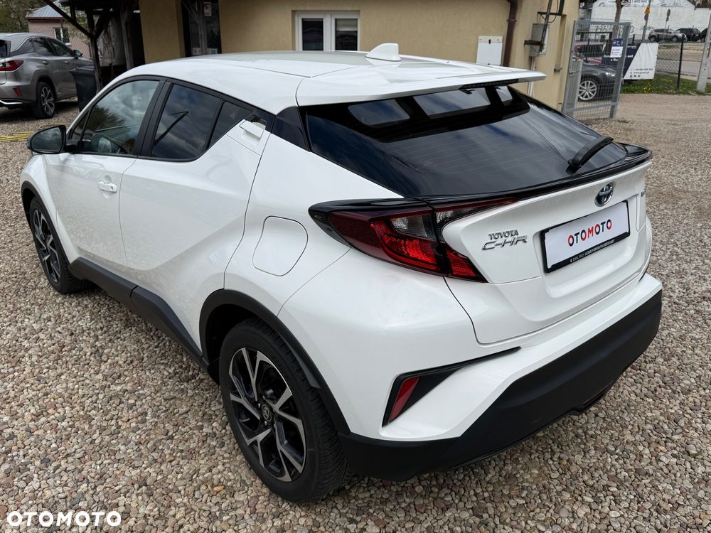 Toyota C-HR - 9