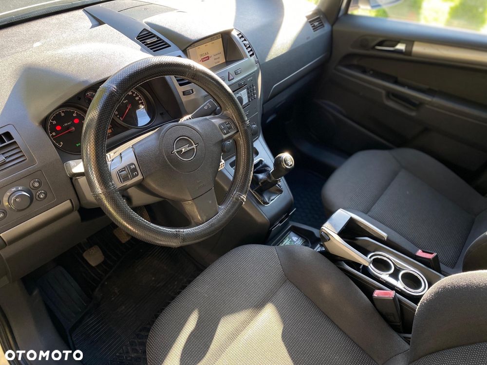 Opel Zafira 1.9 CDTI Navi - 13