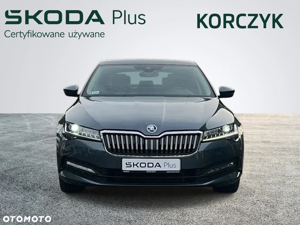 Skoda Superb 2.0 TSI Ambition DSG - 8