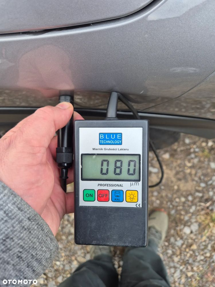 Toyota C-HR ver-1-8-hybrid-executive - 35