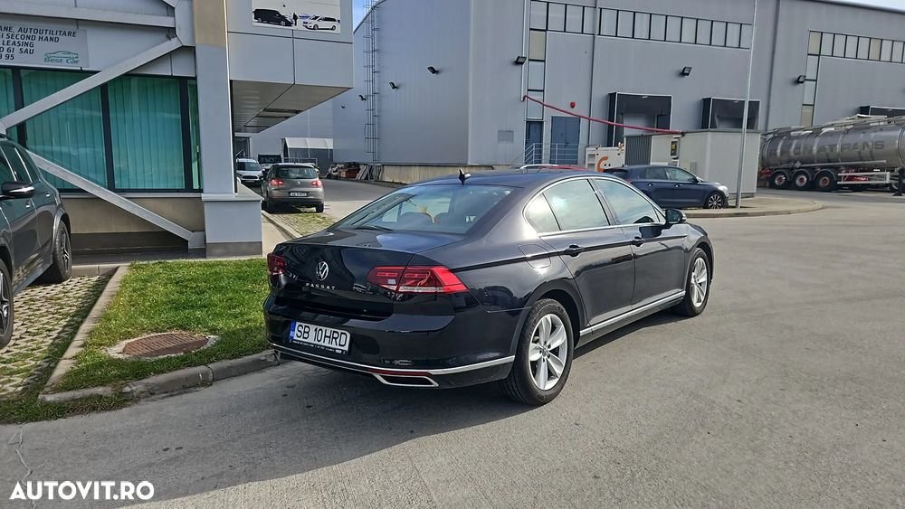 Volkswagen Passat 2.0 TDI DSG Highline - 5