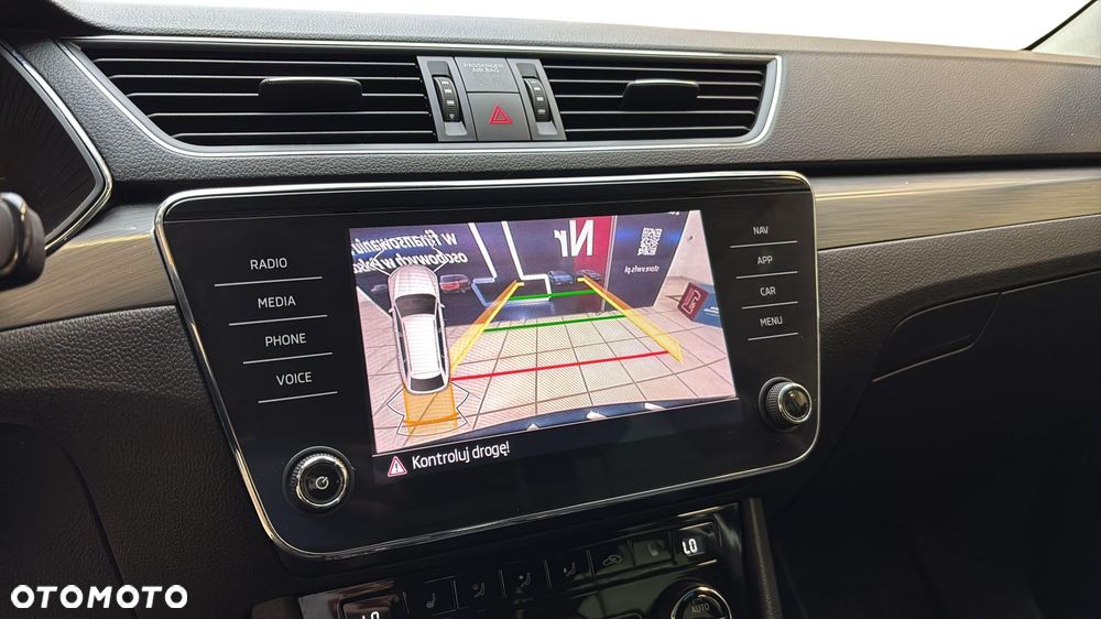 Skoda Superb 2.0 TSI Style DSG - 18
