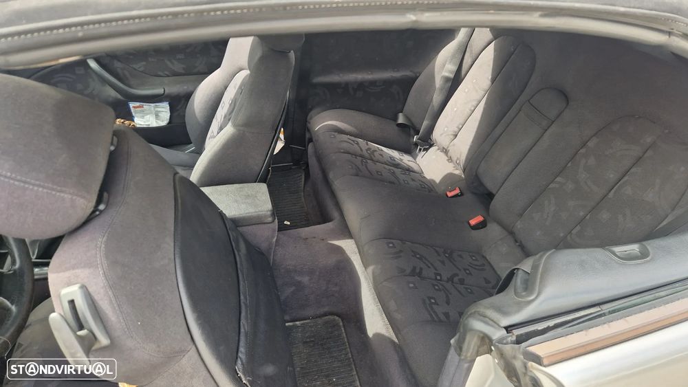 Mercedes-Benz CLK 200 Elegance - 11