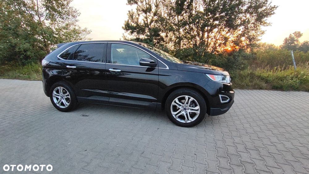 Ford Edge - 2