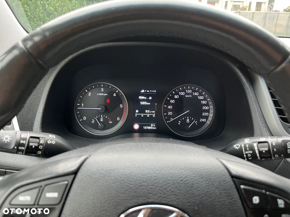 Hyundai Tucson 1.7 CRDI BlueDrive Style 2WD - 16