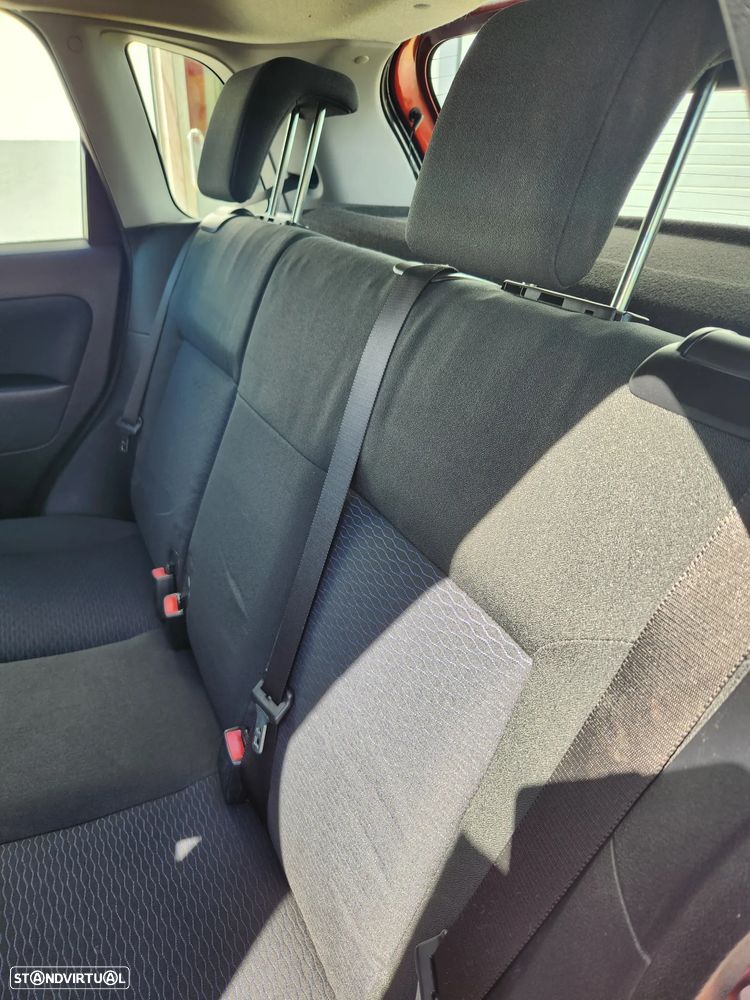 Ford Fiesta 1.4 Ghia Durashift EST - 19