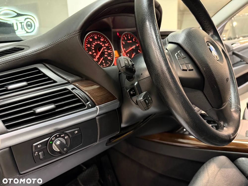 BMW X5 - 22