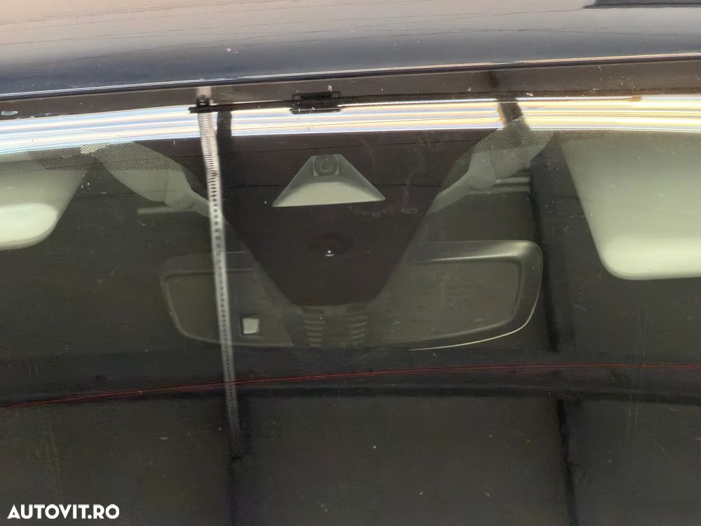 Peugeot 3008 Plug-In Hybrid 225 e-EAT8 GT - 20