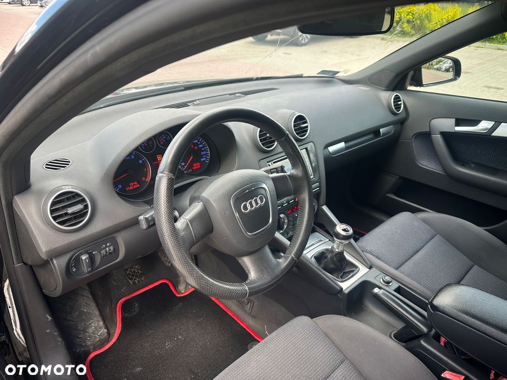 Audi A3 Sportback 1.8 TFSI Attraction - 7