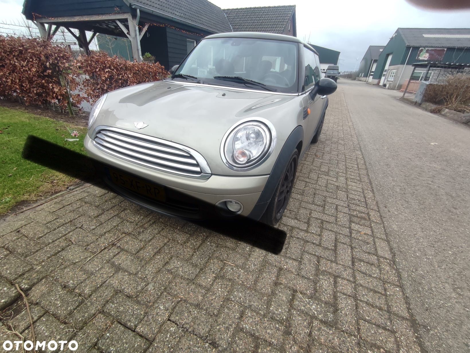 MINI Cooper - 1