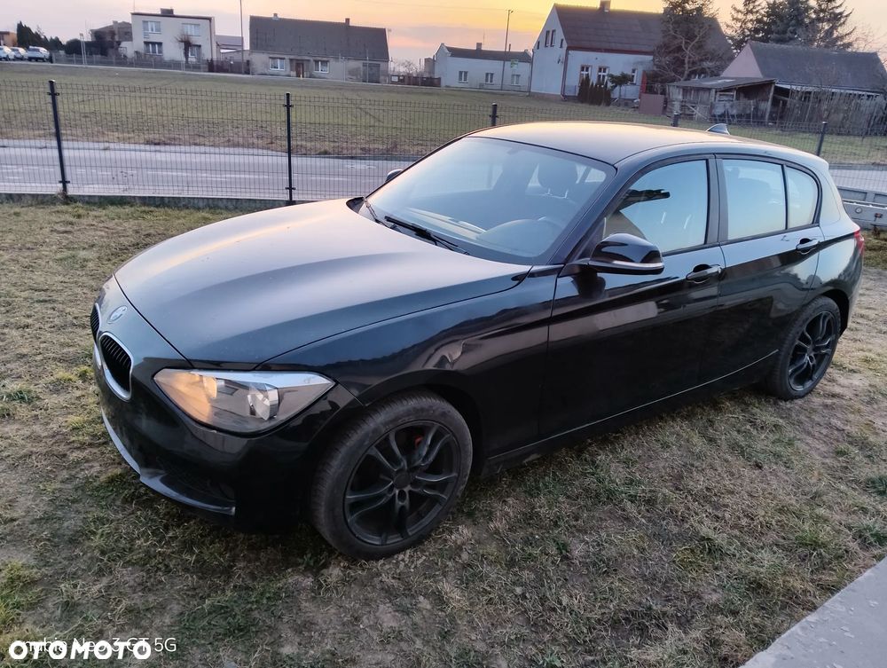BMW Seria 1 116i Sport Line - 3