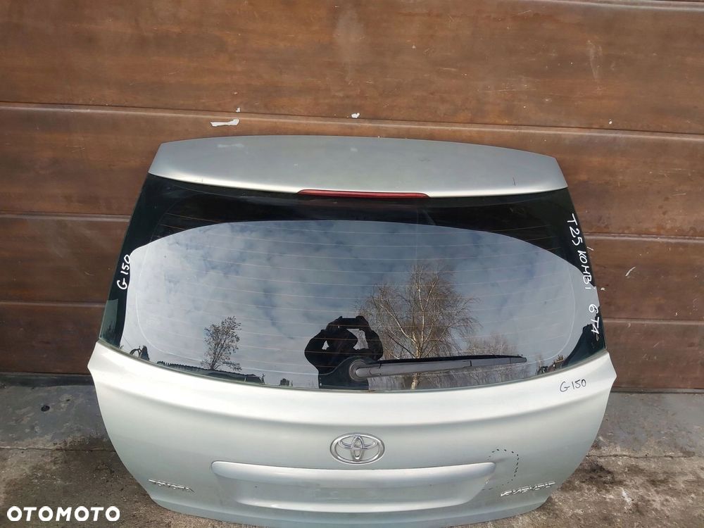 TOYOTA Avensis T25 03-08 r klapa bagażnika blenda szyba KOMBI 6T1 - 2