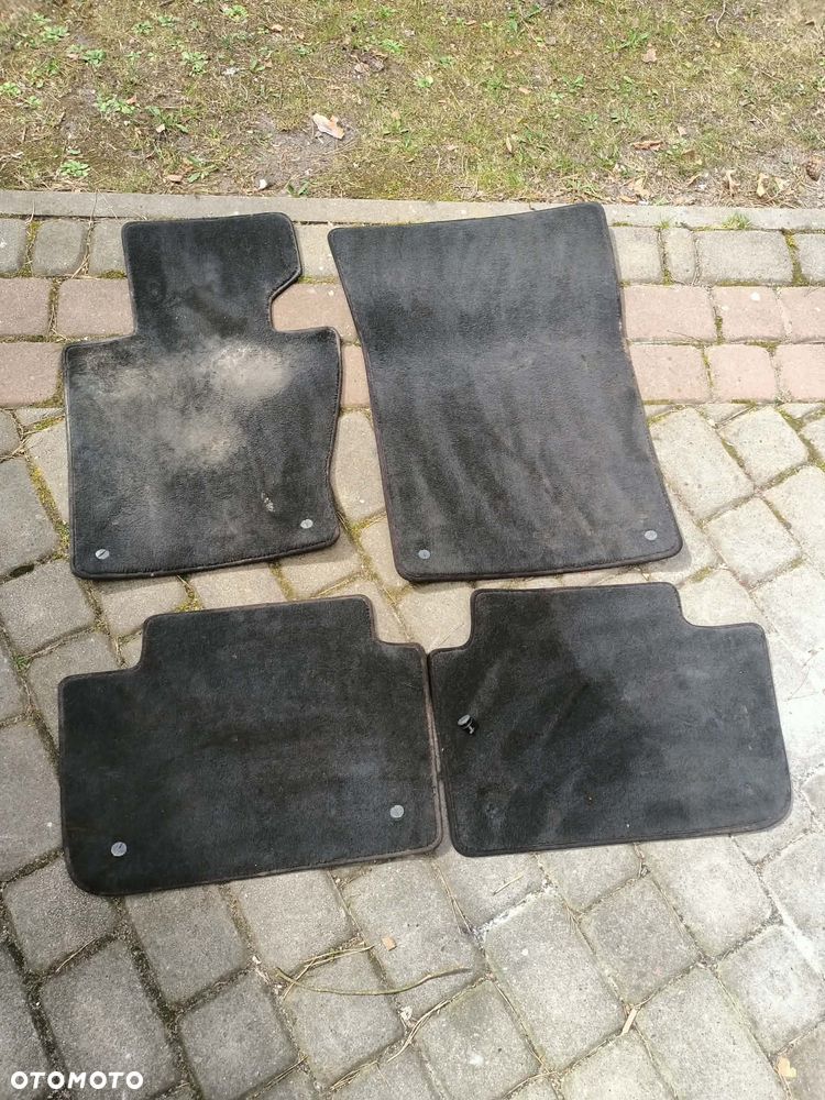 Dywaniki welurowe BMW E83 X3 czarne Europa oryginał - 1
