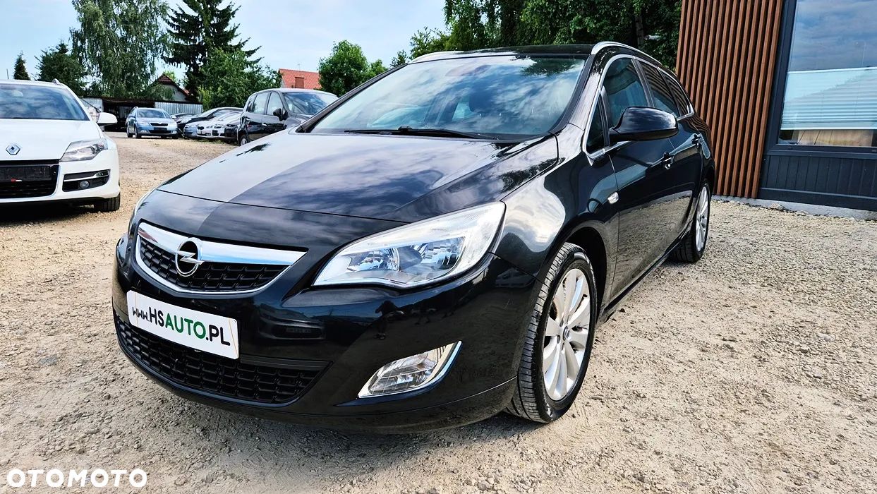 Opel Astra IV 1.4 T Cosmo - 1